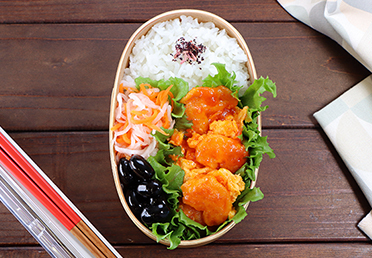 海老と卵のエビチリ弁当