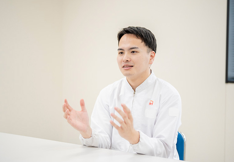 インタビュー写真03