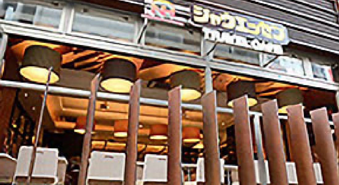 画像：シャウエッセントラベルカフェ（東京六本木）店舗