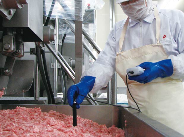 画像：作業・加工の様子